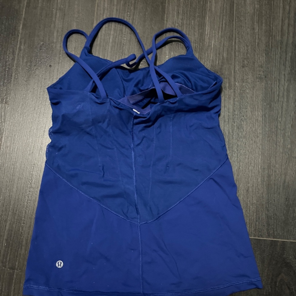 Lululemon tank - Picture 2 of 2